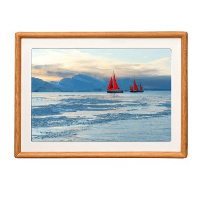 Good price 10.1 Inch Smart Wooden Digital Photo Frame HD LCD Screen Built In Battery APP Bluetooth online