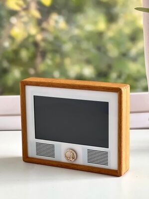 Bom preço 7 polegadas Smart Music Photo Frame 1024*600 Resolução 300cd/m2 Capacitive Touch Screen 2.4GHz WiFi Tipo C 5V2A on-line