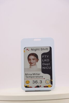 Bom preço Crachá E-Ink de 4 polegadas 528×768 Dot Matrix com Carregamento Sem Fio BLE NFC on-line